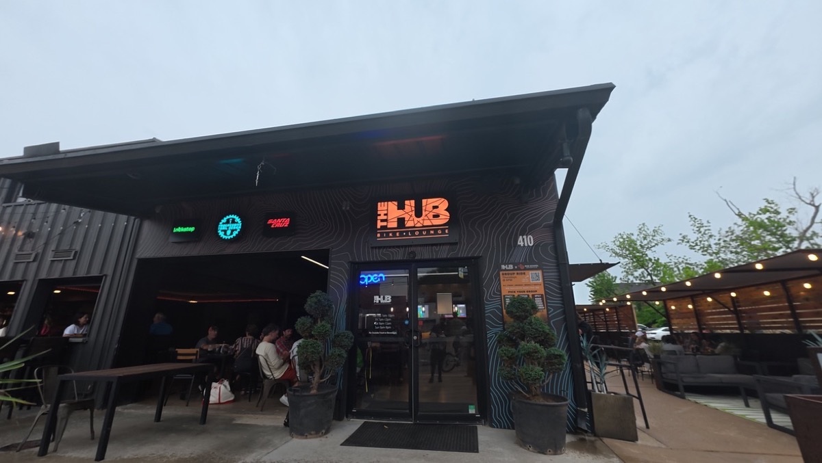 The Hub Bike Lounge